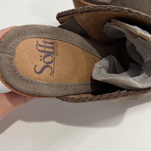 New Sofft Samarie Slide Booties - Picture 3 of 5